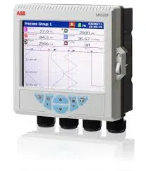 Industrial paperless recorder with digital display and data logging